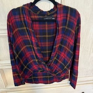 Vici plaid knotted front shirt